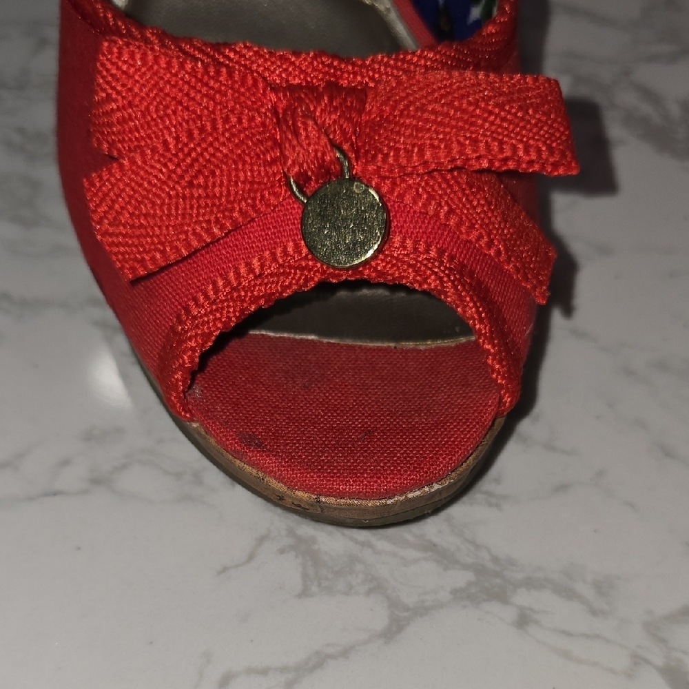 Dexflex Comfort Red Peep-Toe Wedges Woman's Size 8.5 - Picture 6 of 15